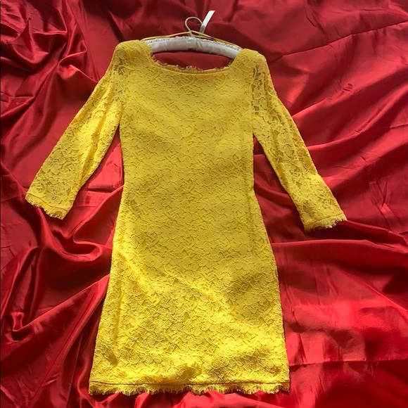 Dress - Picture 1 of 4